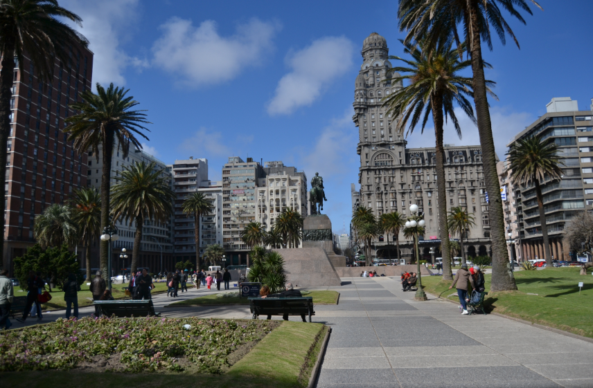 Plaza Independencia, Montevideo, Uruguay